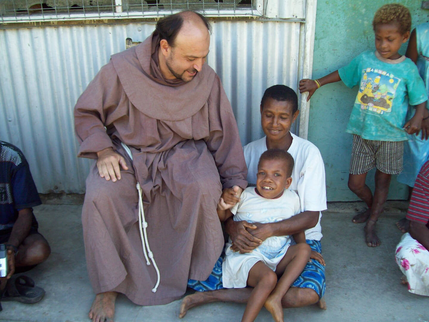 cover-missioni-francescane-PAPUA-NUOVA-GUINEA